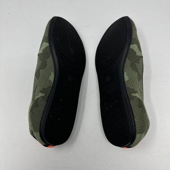 Rothy's The Loafer in Olive Camo Size 8.5 Comfort‎ Travel Knit Slip On - Picture 5 of 6